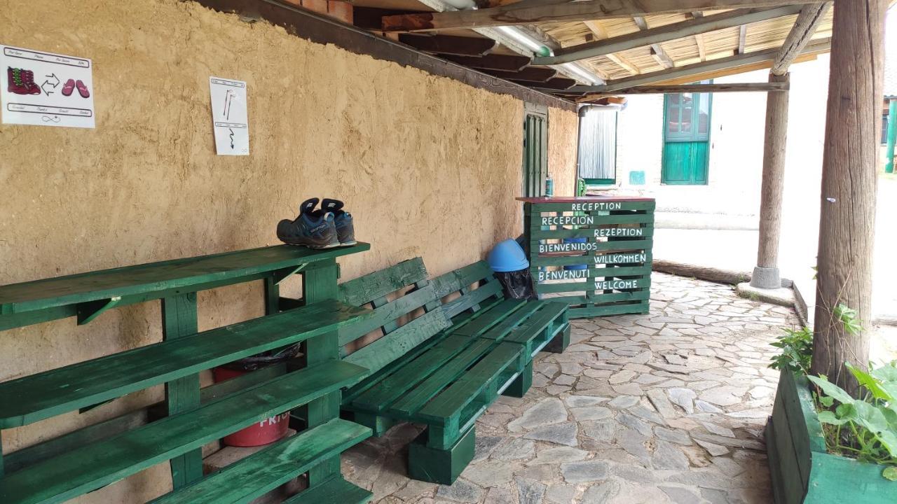 Albergue De Peregrinos Casa Flor Murias de Rechivaldo Eksteriør bilde