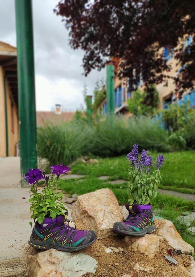 Albergue De Peregrinos Casa Flor Murias de Rechivaldo Eksteriør bilde