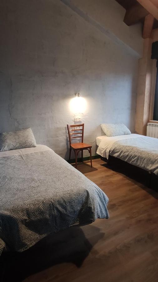Albergue De Peregrinos Casa Flor Murias de Rechivaldo Eksteriør bilde