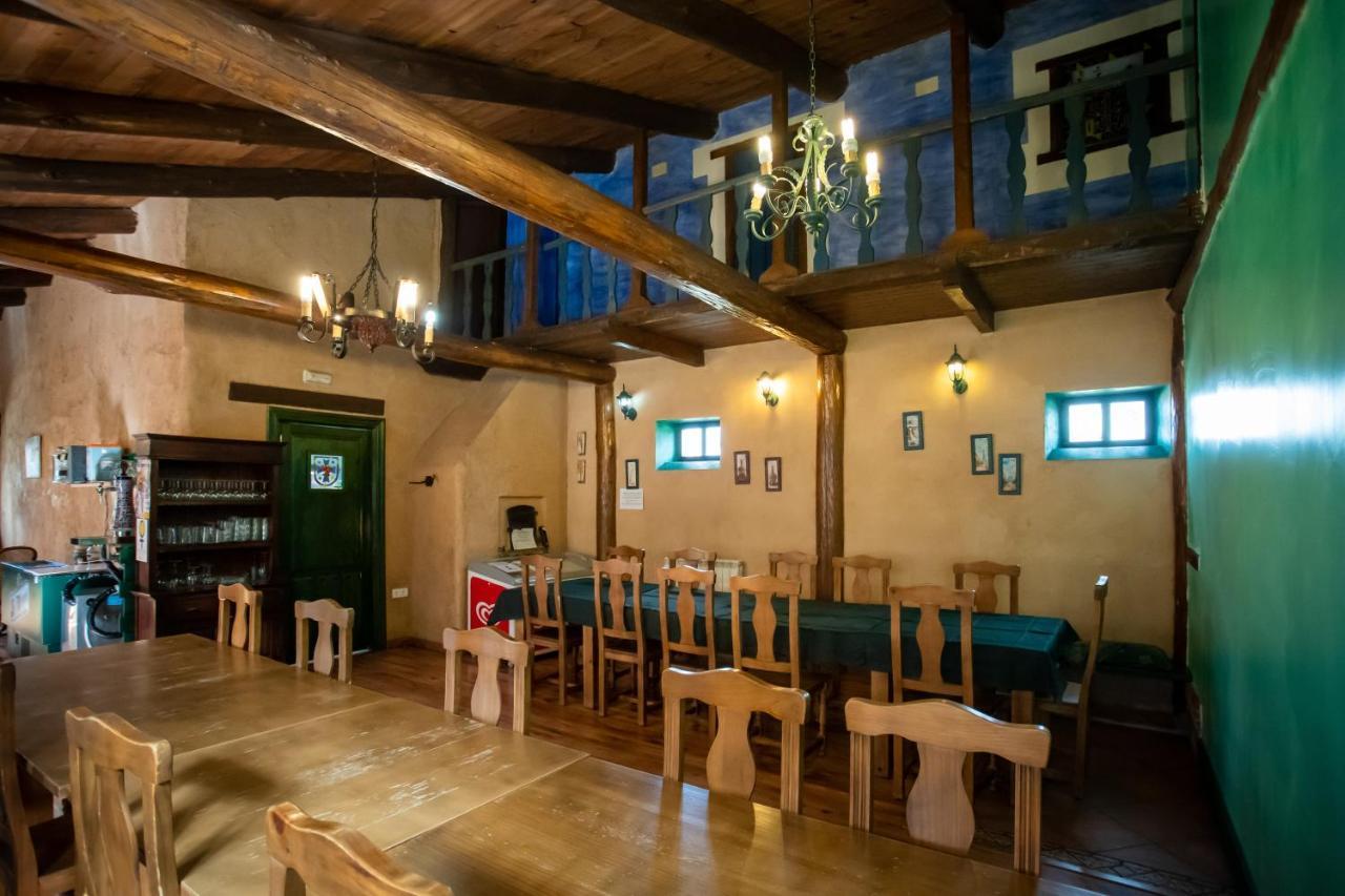 Albergue De Peregrinos Casa Flor Murias de Rechivaldo Eksteriør bilde